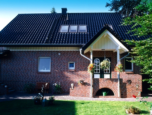 Керамическая черепица Creaton SINFONIE FINESSE weinrot glasiert